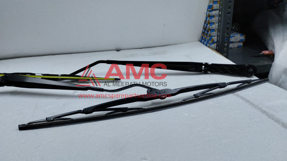 VICTORY 2 TON:RHS FRONT WIPER ASSY:5205200-ED01B