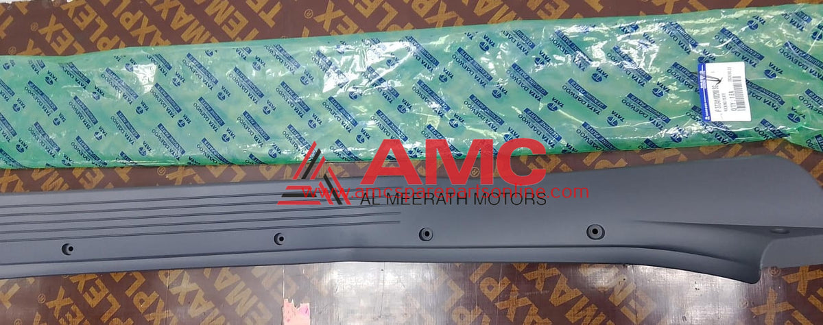 KICKING PLATE LH 3724100200 / 3724100200SG