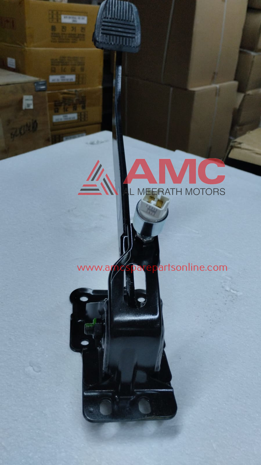 VICTORY 2 TON:BRAKE PEDAL:3504100-ED01A