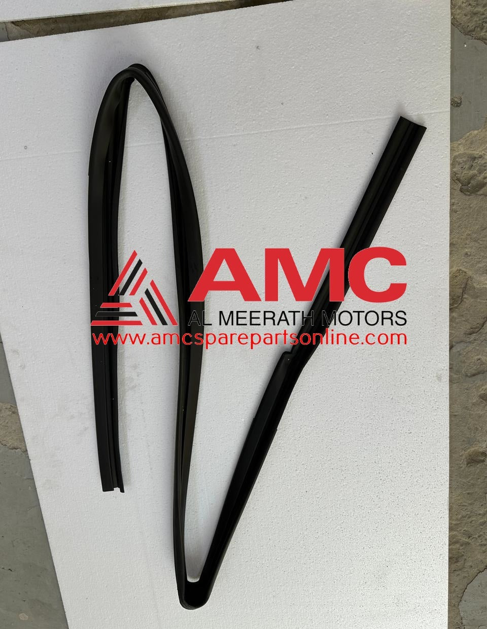 JOYLONG - RIGHT DOOR GLASS SEAL STRIP 68141-26010