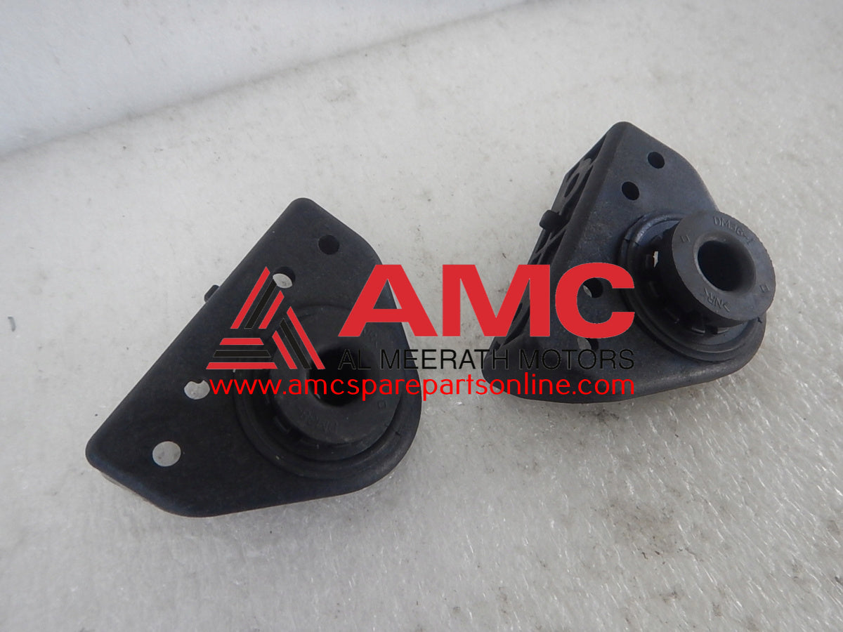 BRACKET ASSY-RADIATOR MTG UPR, 25333D9000