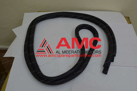 TRIM-DR OPENING LH 821504B000AQ