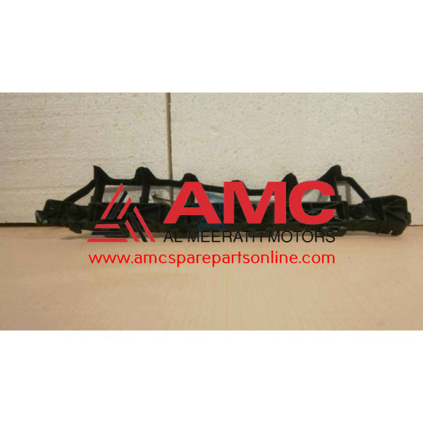 BRKT ASSY-RR BUMPER SIDE,RH 866143Z000