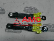 BUCKLE ASSY-FRONT SEAT BELT,LH 888304E101