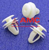 CLIP,RR PILLAR TRIM MB608410