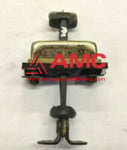 CATCH ASSY MC138611