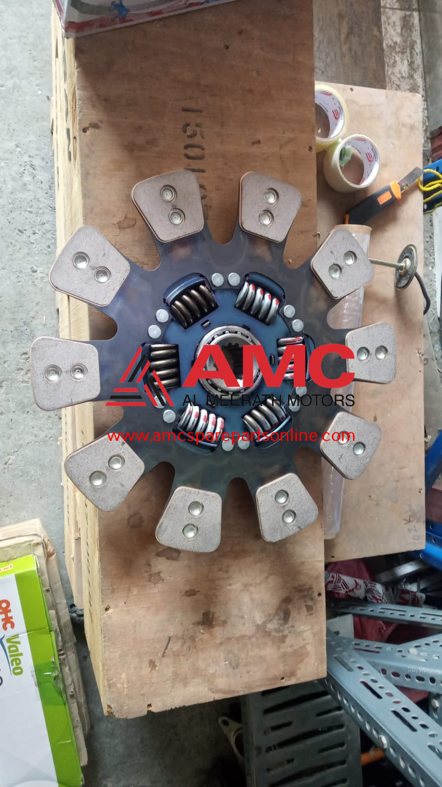 Fan Type CLUTCH DISC 6 CYL 3312000550 / VKD40686